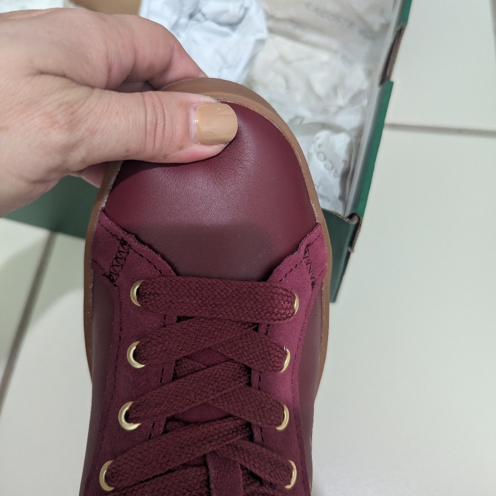 Lacoste Carnaby Sneaker Burgundy Color - Picture 2 of 8